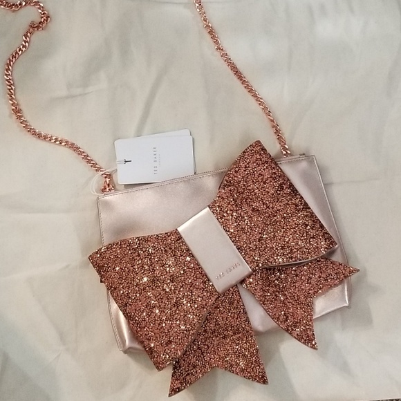 🍒NWT🍒 TED BAKER OVERSIZED BOW CLUTCH - Picture 2 of 7